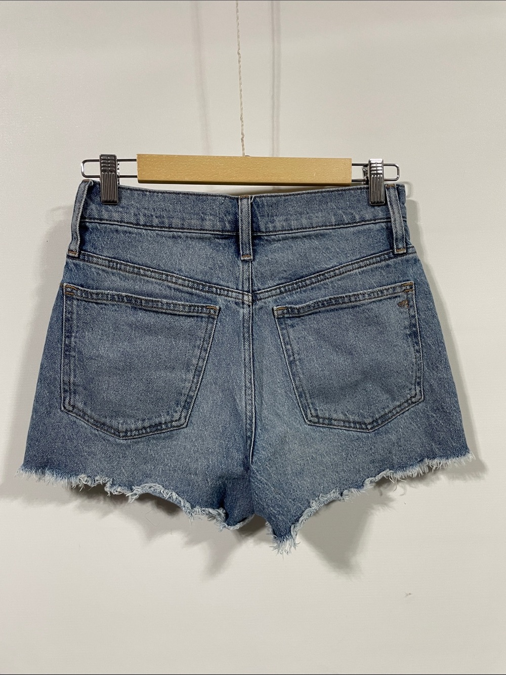 Madewell Mid Wash High-Rise Frayed Hem Denim Shorts - Picture 3 of 4